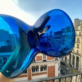 Vase diabolo en verre bleu XL Anne Nilsson pour Ikea
