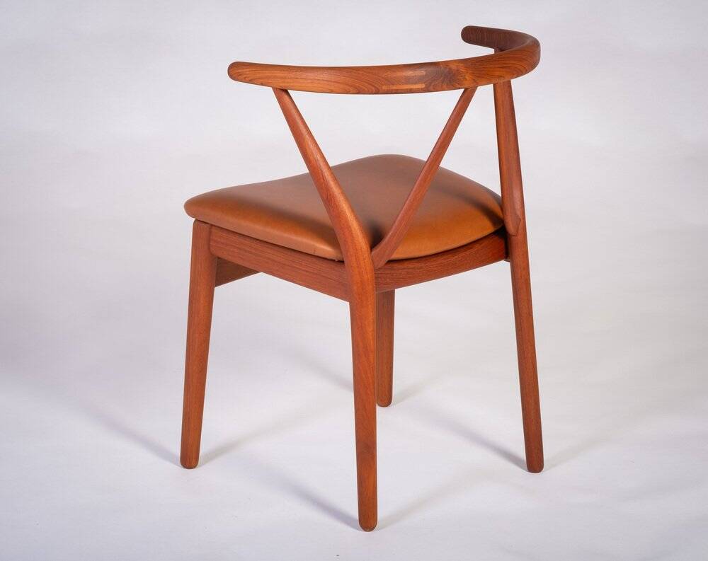 Dining Chair Model 255 Mid-Century in Teak and Leather by Henning Kjærnulf for Bruno Hansen, Denmark, 1960s