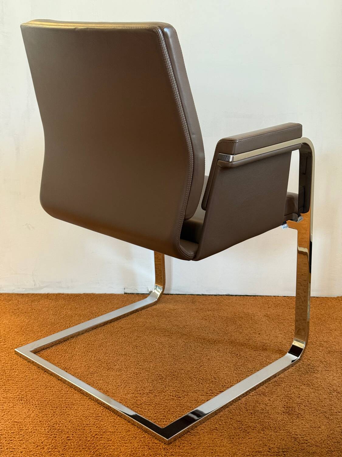 Interstuhl 550A conference chair