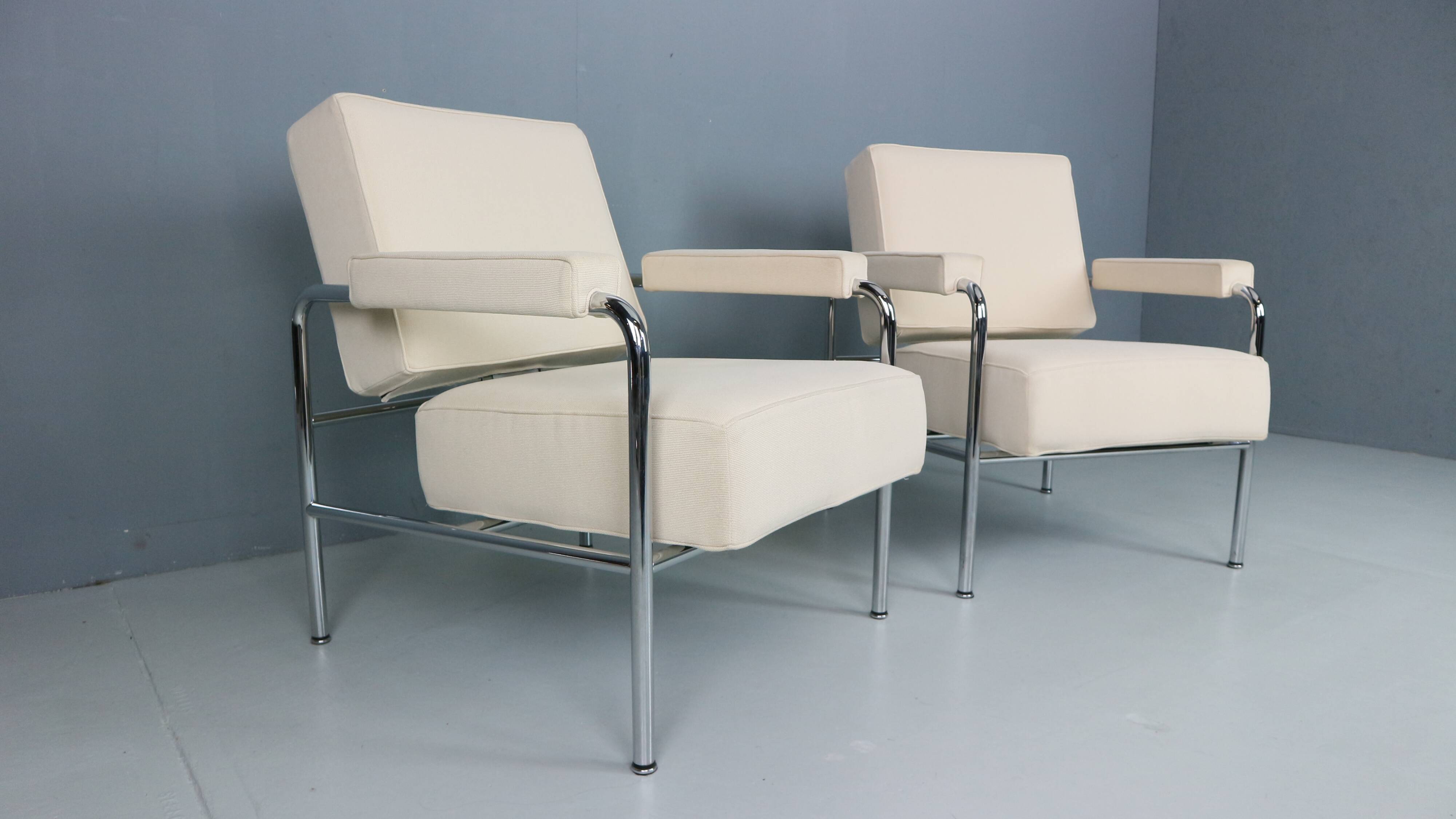 2x Fauteuil Wagon Fumoir LC 13 Le Corbusier, 1931