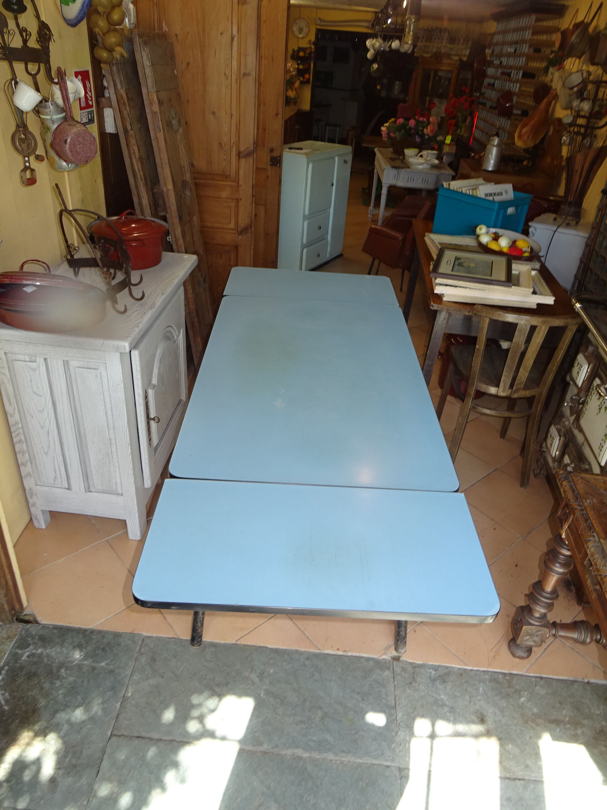 Formica table