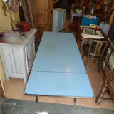 Formica table