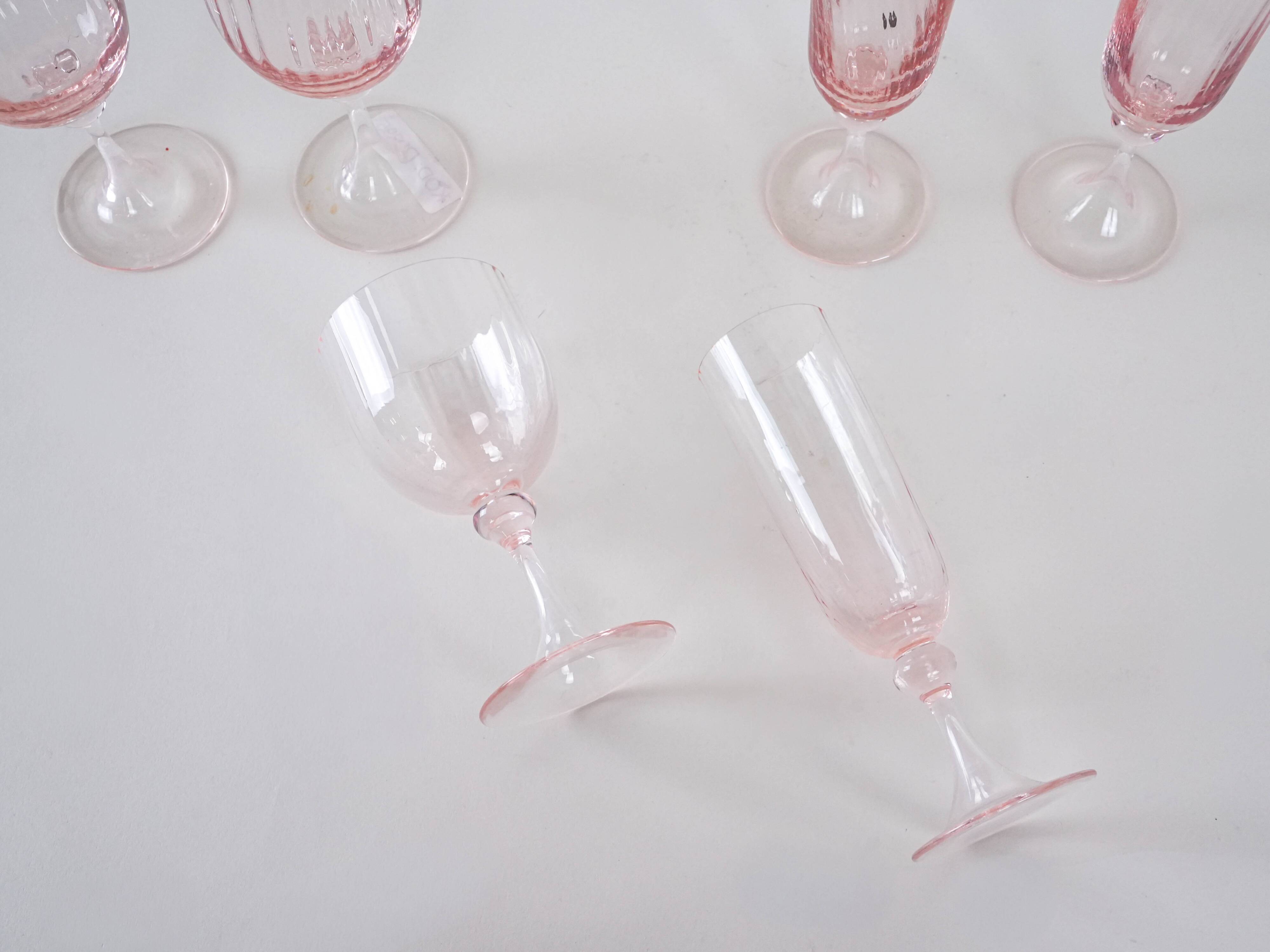 Set of pink glasses, French design, 1970s, made in France