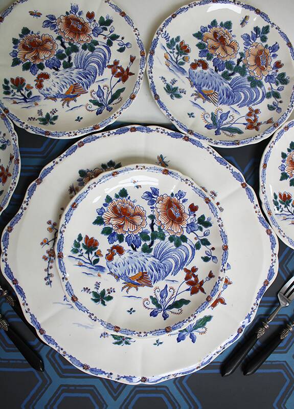 Gien tableware service with Rooster decoration.