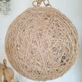 Vintage natural fiber ball suspension