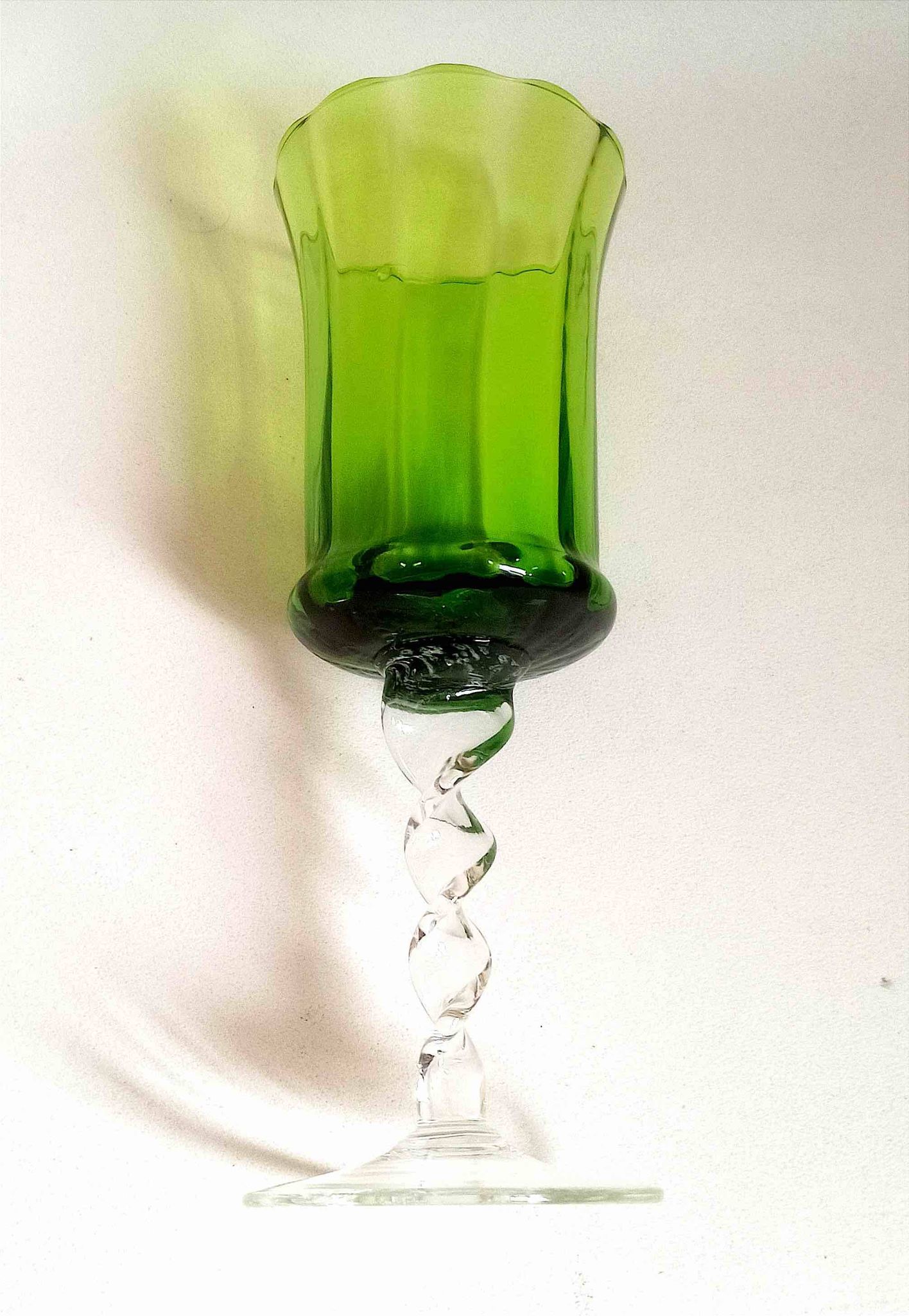 Emerald green chalice Empoli 70s Height 32 cm