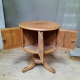 Cabinet with 8 rotating compartments