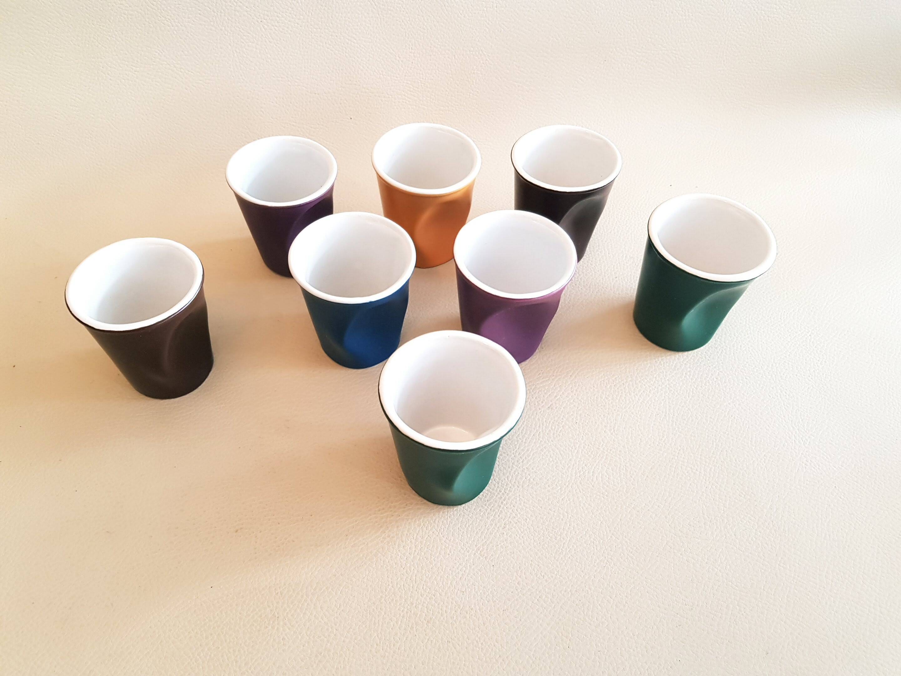 Set of 8 cups crumpled Revol Collection