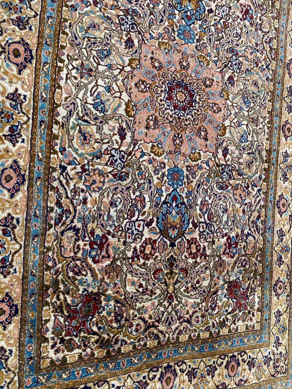 Carpet India Punjab wool and silk 120x190 cm