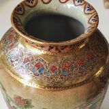 Vase signed Satsuma. Birds/Butterflies/floral patterns on a wild nature background. Gold highlights