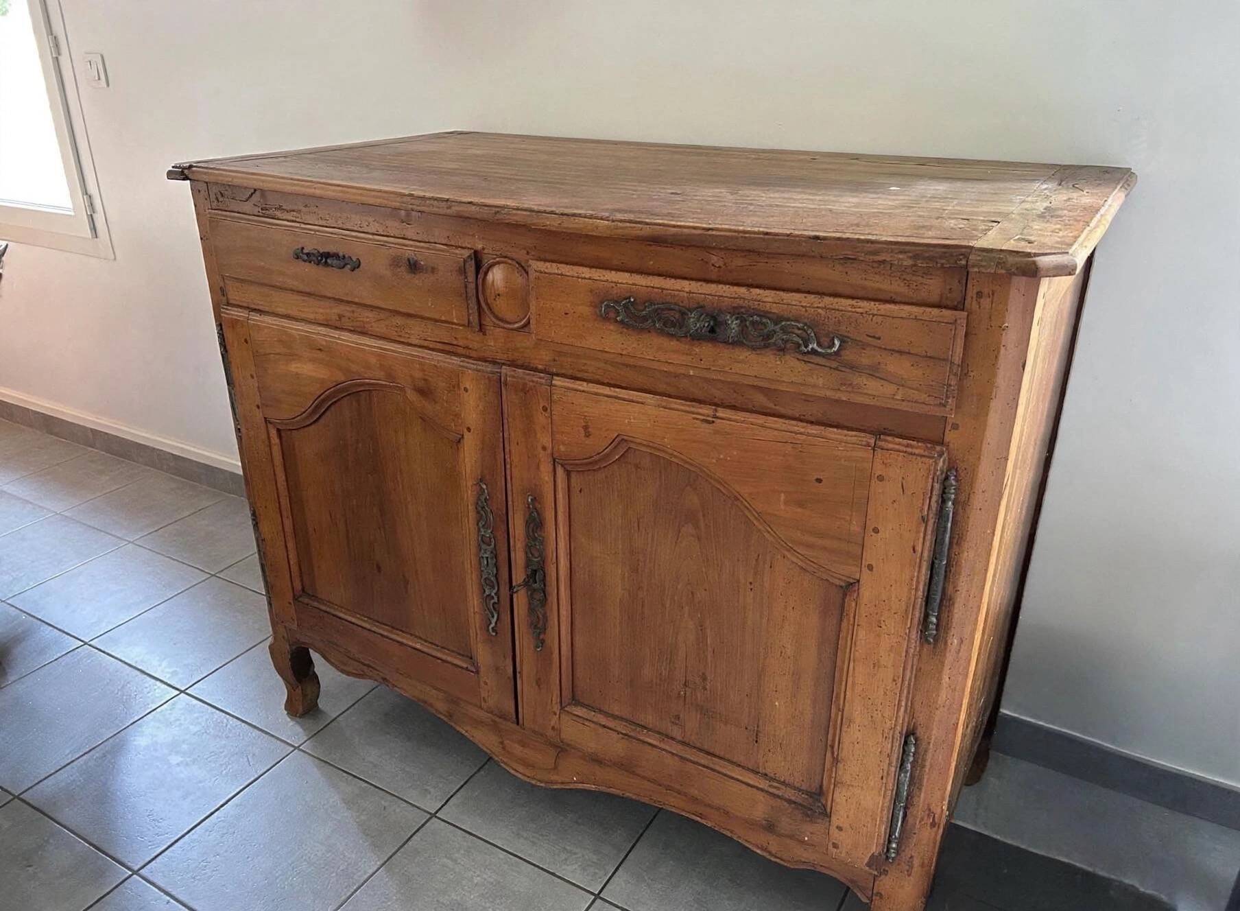 Buffet ancien