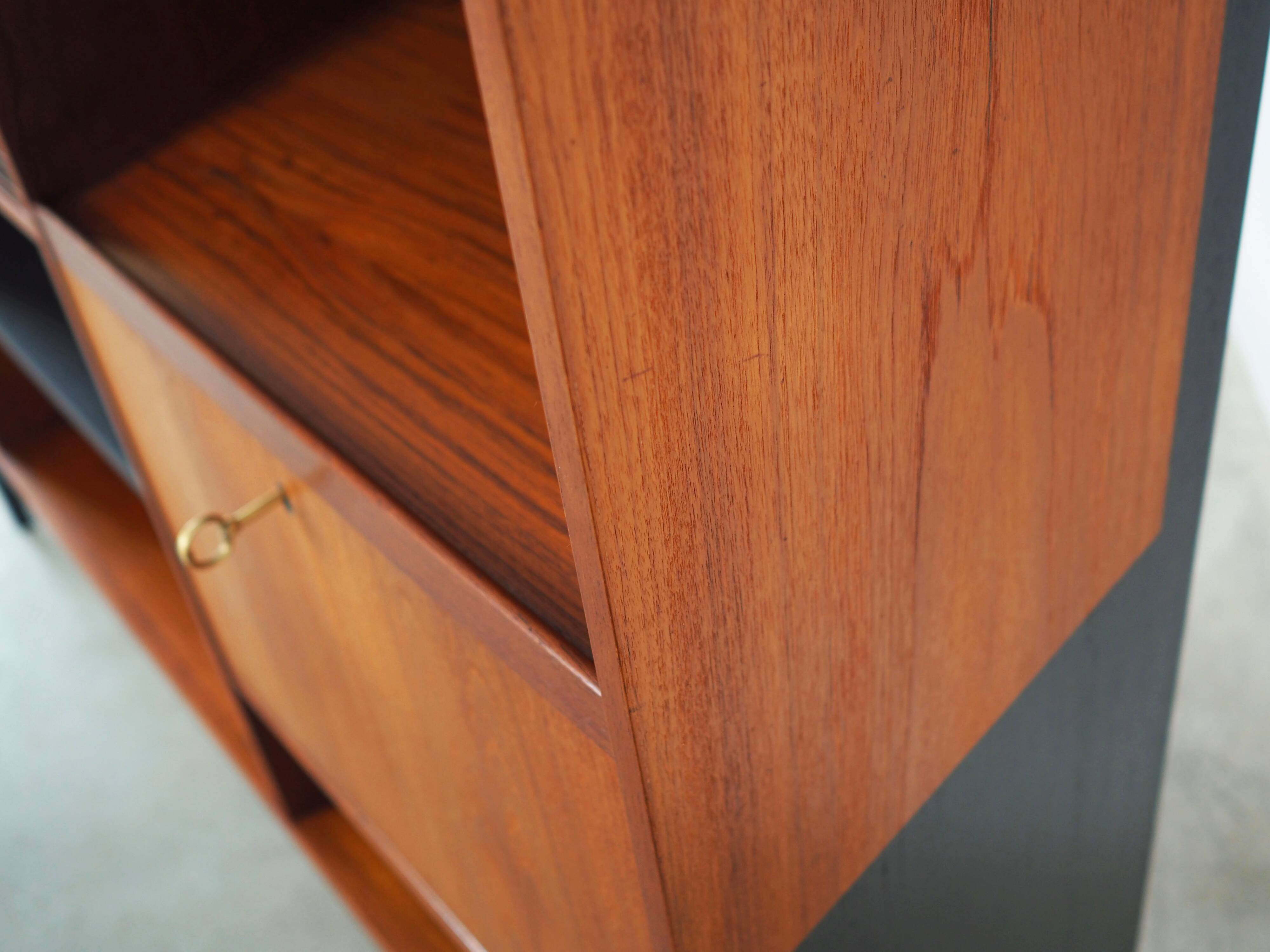 Teak bookcase, Danish design, 1970s, production: Denmark