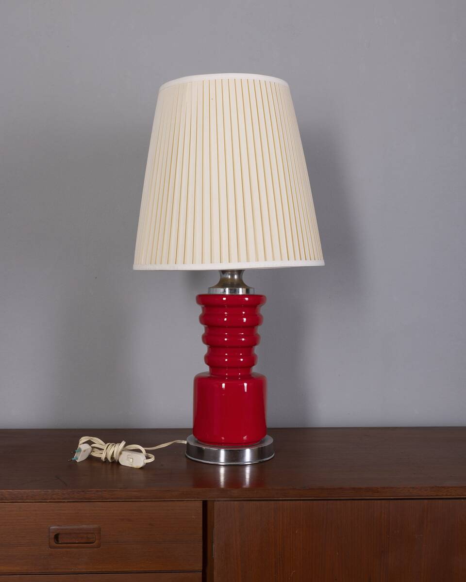 VINTAGE 1970S RED CERAMIC TABLE LAMP, ITALIAN DESIGN