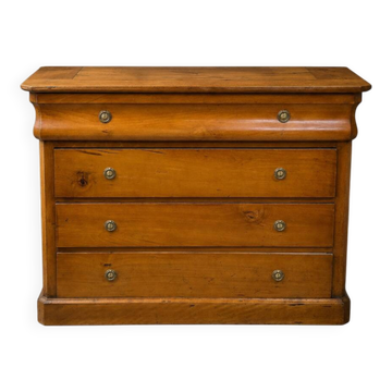 Antique chest of drawers in cherry wood