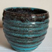Ceramic planter with speckled enamel gadroons from the 1940s