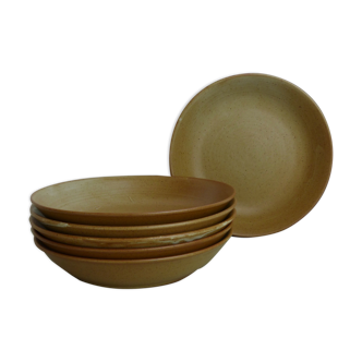 6 plates in sandstone CNP Village France