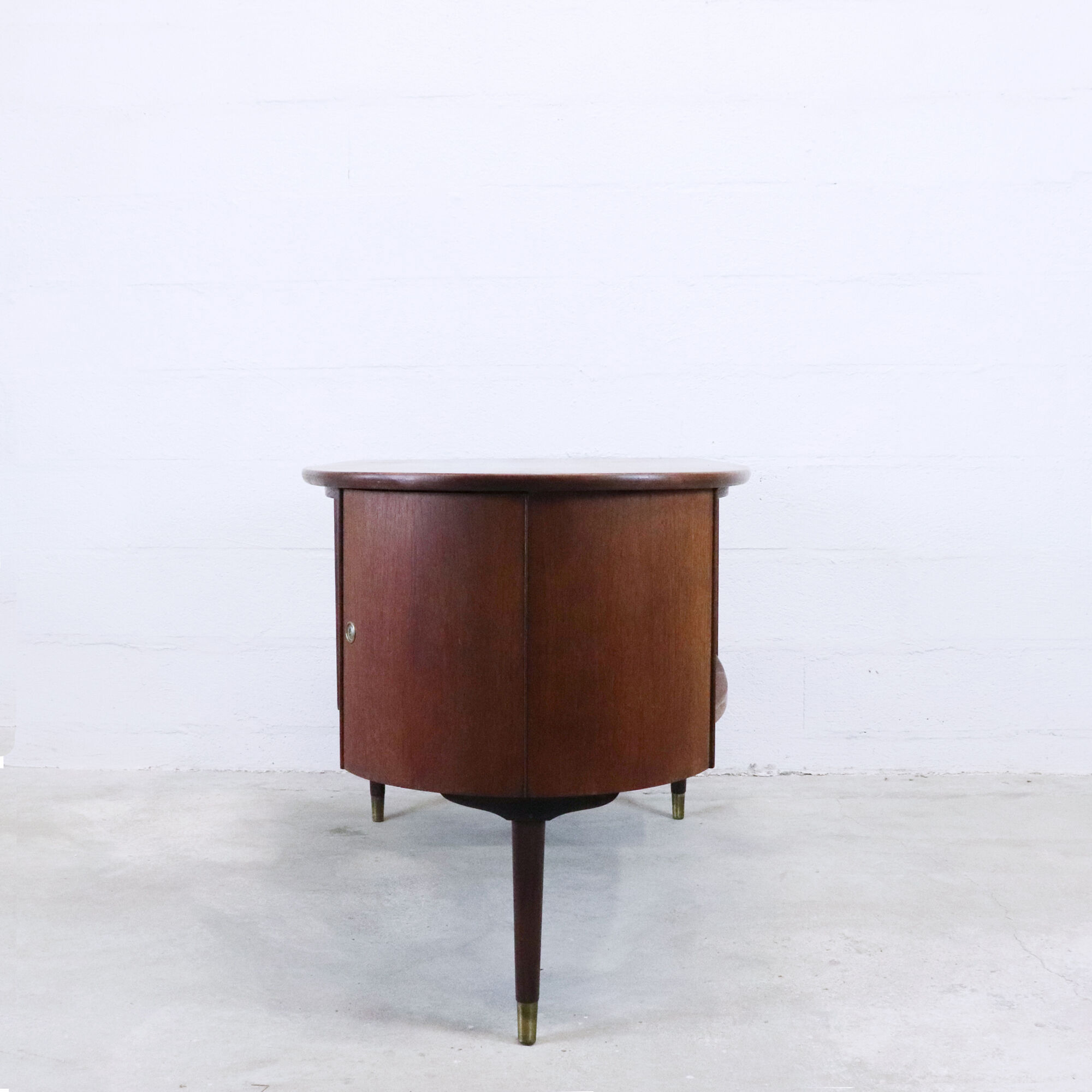 Pebble-shaped desk Sweden 1960