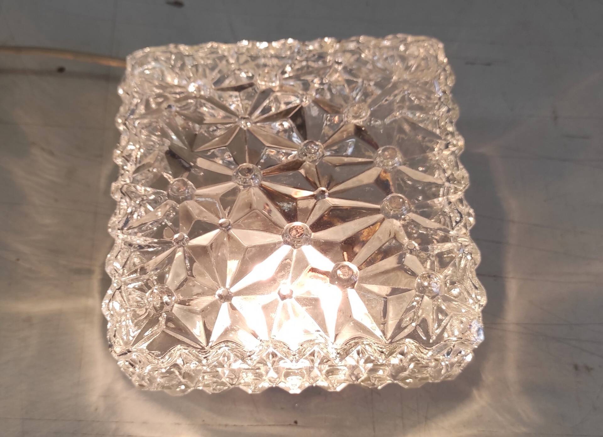 Ceiling light or wall light in moulded glass - mid 20th century.