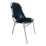 Chaise Dal Vera "Les Arcs", cuir noir et alu chromé, années 70