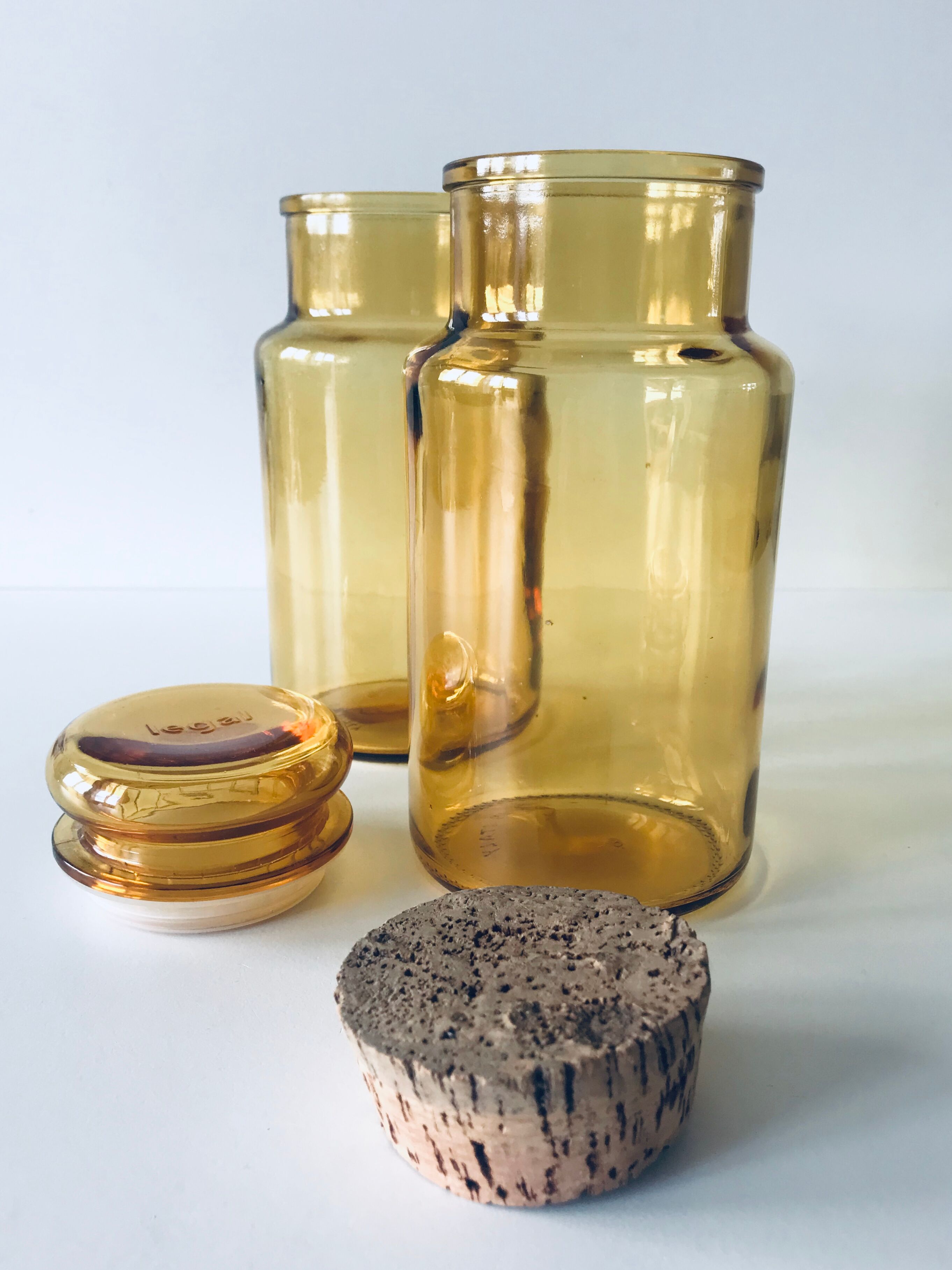 Lot of glass jars