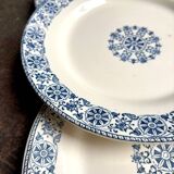 6 Gien flat ironware plates, "Arabesques" service, 1880-1930