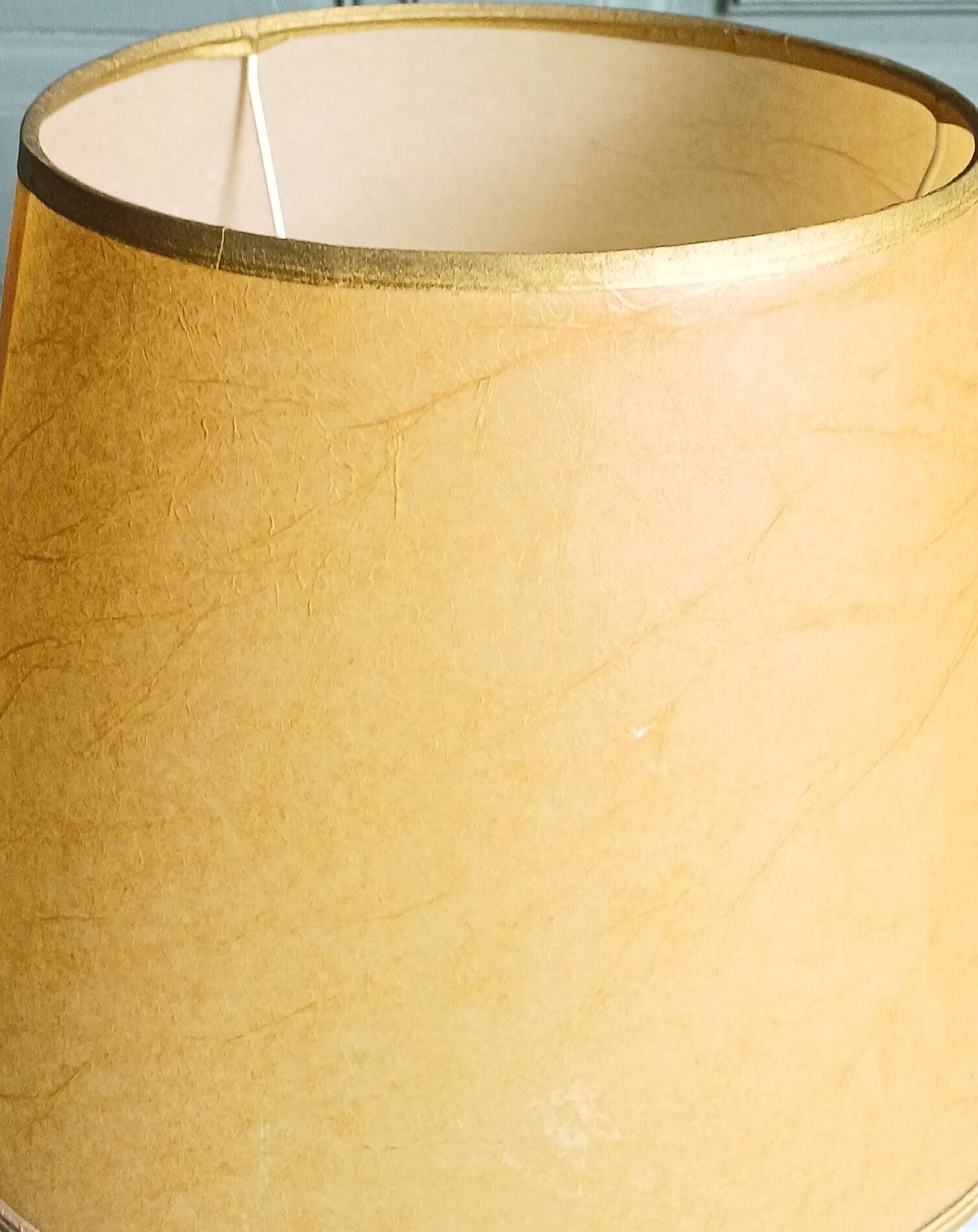 Lampe en bois tourné esprit Dudouyt