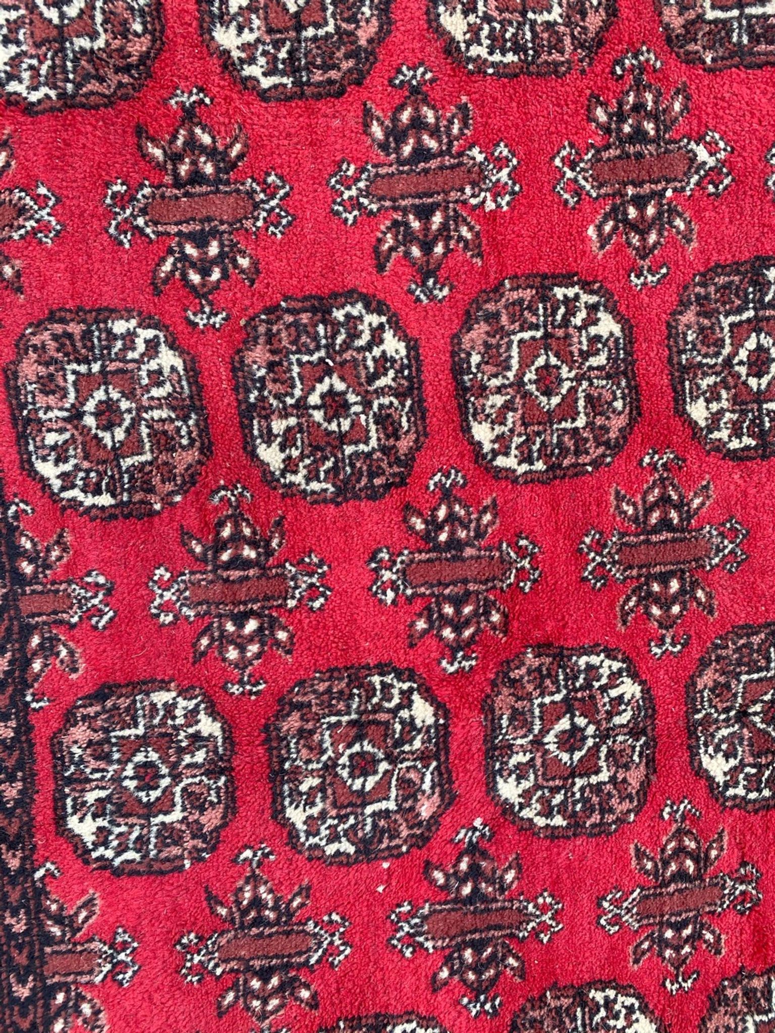 Carpet turkmen pakistan bukhara 195x216 cm