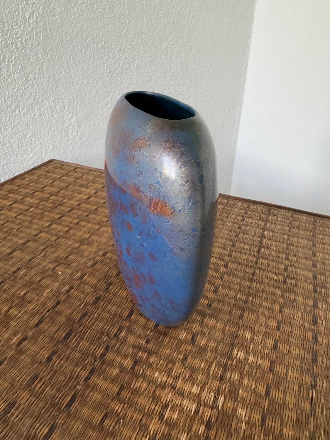 Small Art Deco powdered ceramic vase