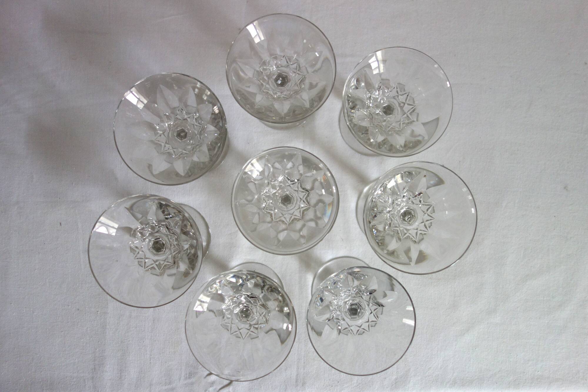 8 Baccarat Tourville champagne coupes