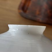 Vintage bell lampshade for suspension in white opaline.