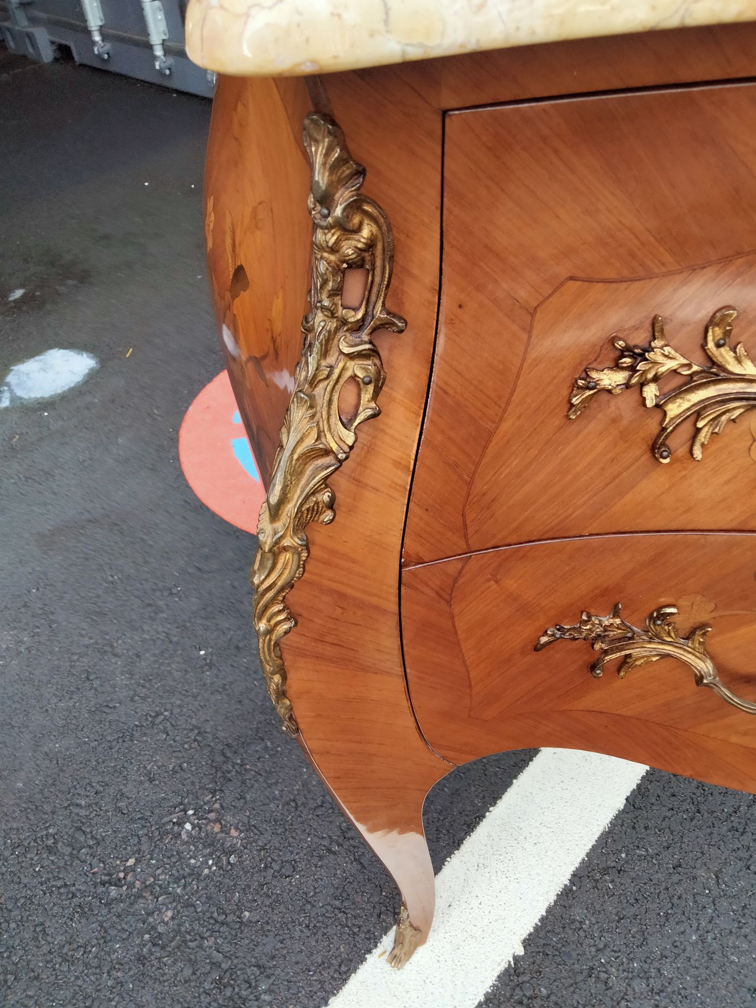Commode ancien Louis XV marqueterie plateau marbre