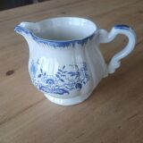Small antique Lancaster milk jug / pitcher