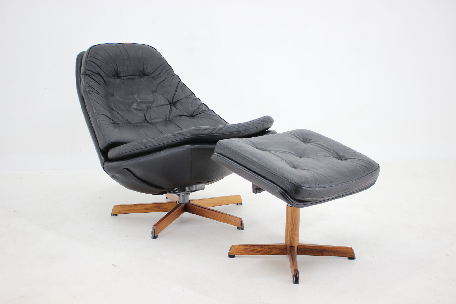 Madsen and Schubell Black Leather Reclining Chair and Stool, Denmark 1960