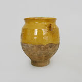 Varnished yellow confit pot, south-west of France. Conservation jar. Pyrenees XIXth