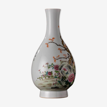 Qing Dynasty Style Famille Rose Porcelain Bird and Flower Vase Guanyin Vase Classic Crafts