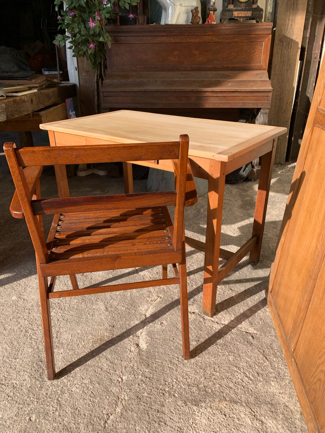 Parisian Bureau Wood nature