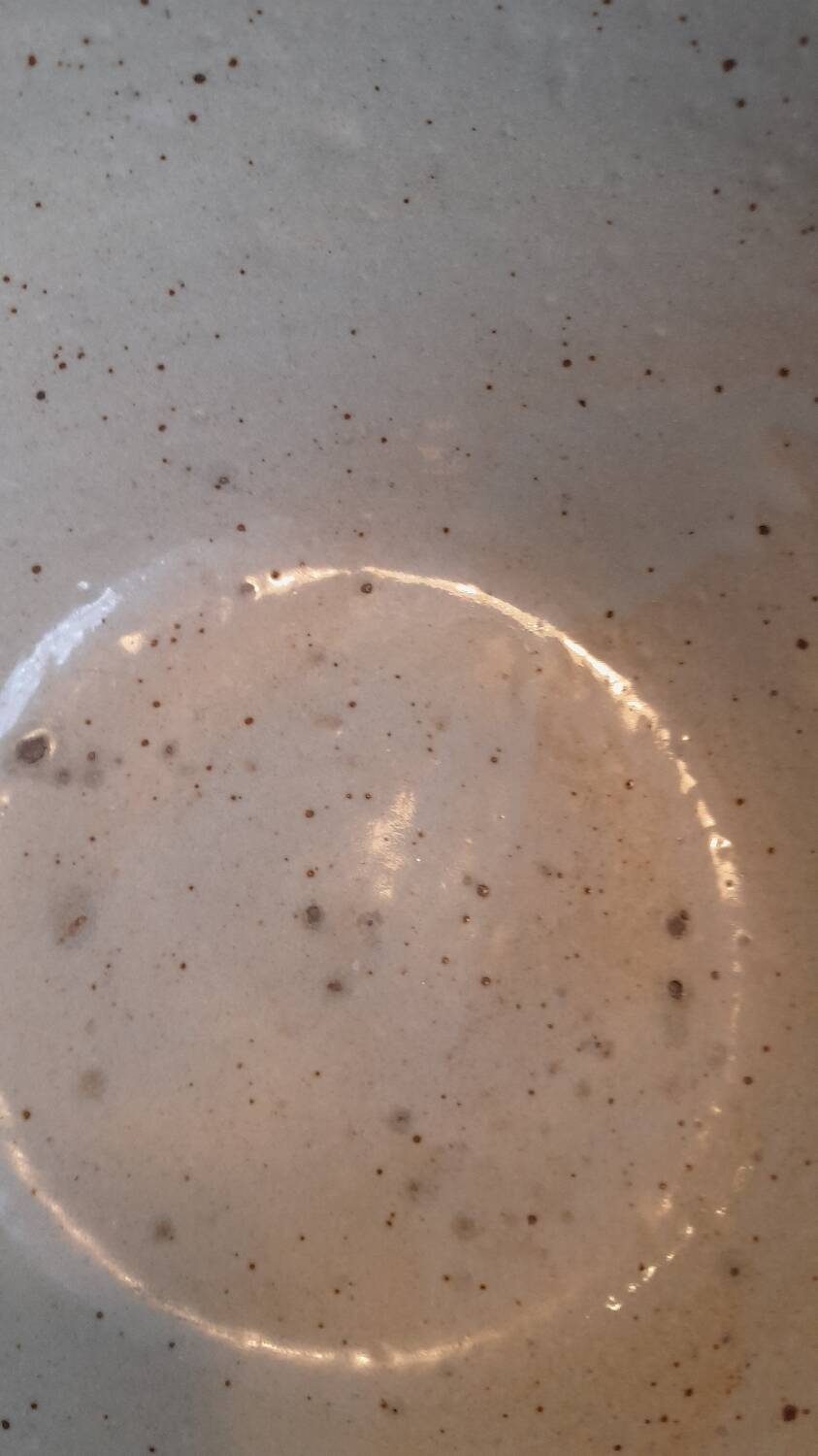 Stoneware salad bowl