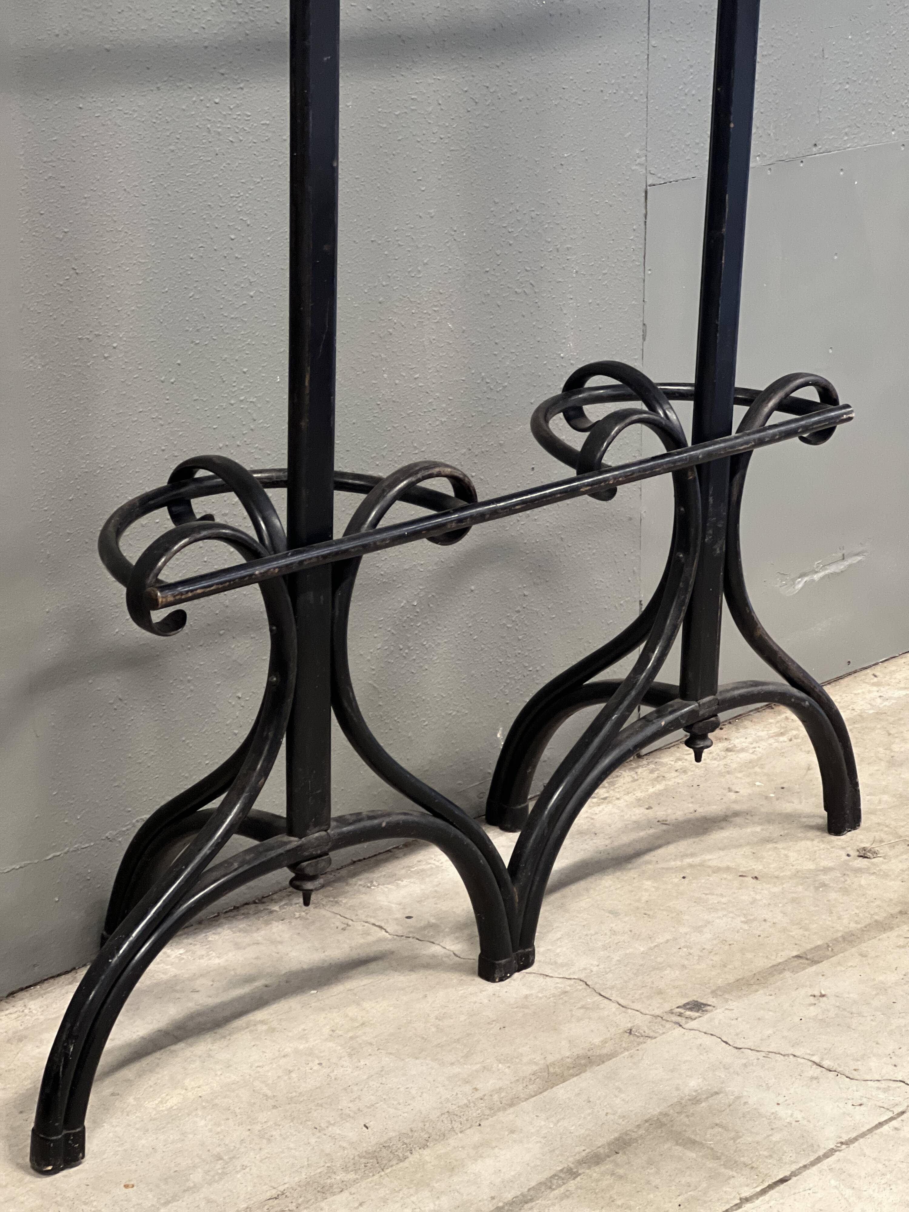 Thonet coat rack