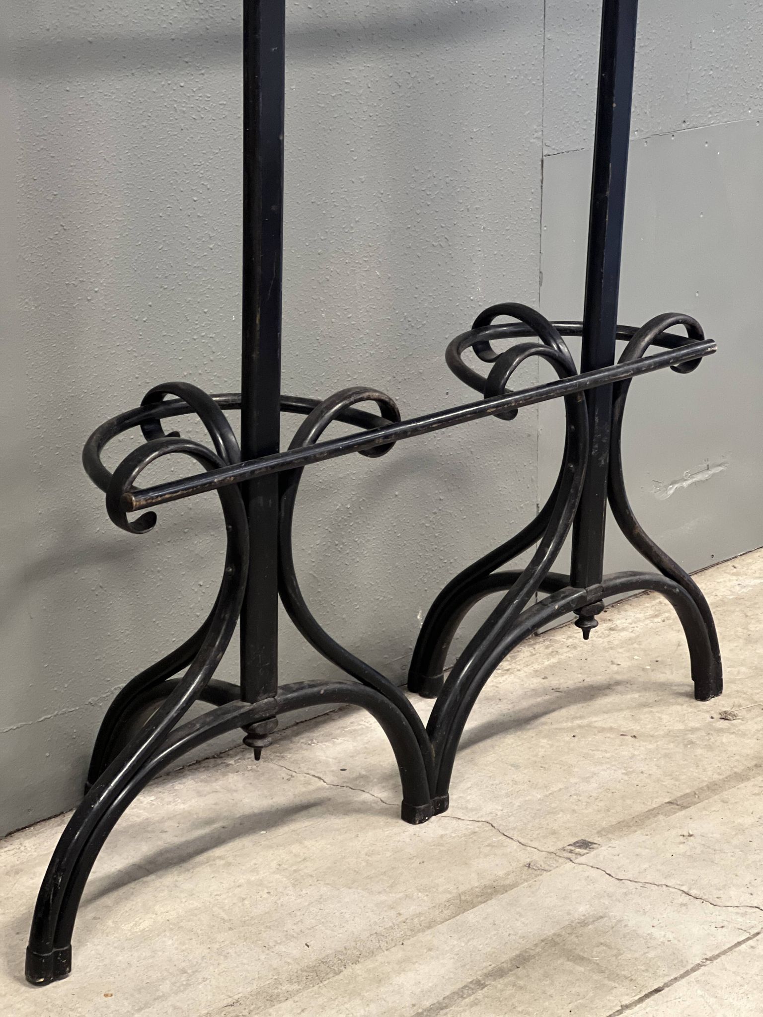 Coat rack Thonet