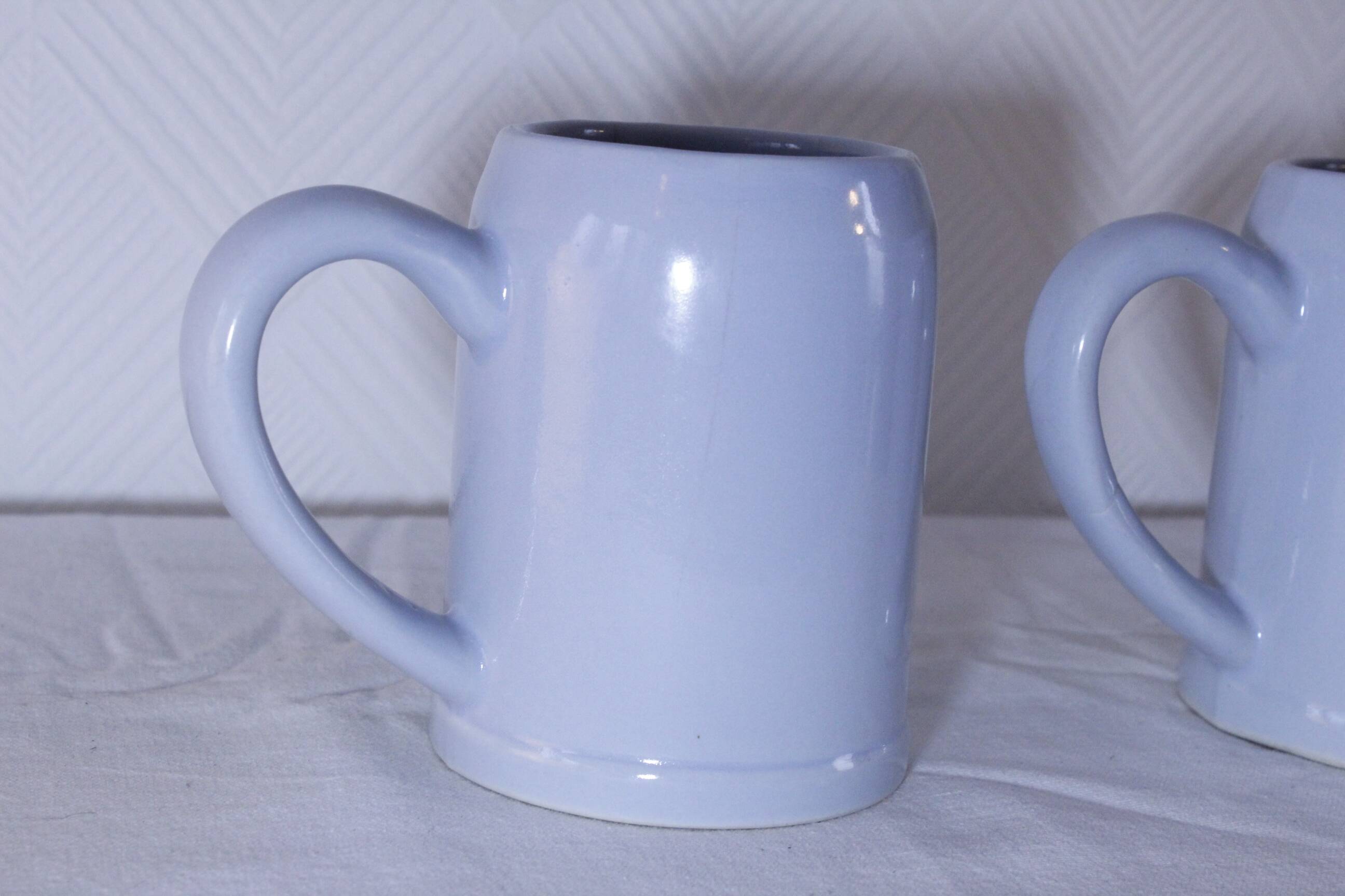 Set of 2 stoneware tankards / mugs 50cl light blue