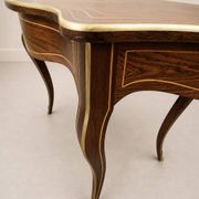 Petite table d’appoint – Époque Napoléon III, style Louis XV