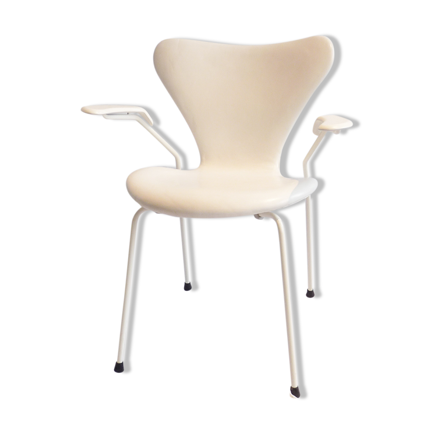 Fauteuil 3207 d'Arne Jacobsen