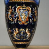 Baluster vase in Gien, renaissance decoration