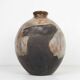 Vase ovoïde en terre cuite péruvienne de style Mochica, signe vicente ramirez 1989