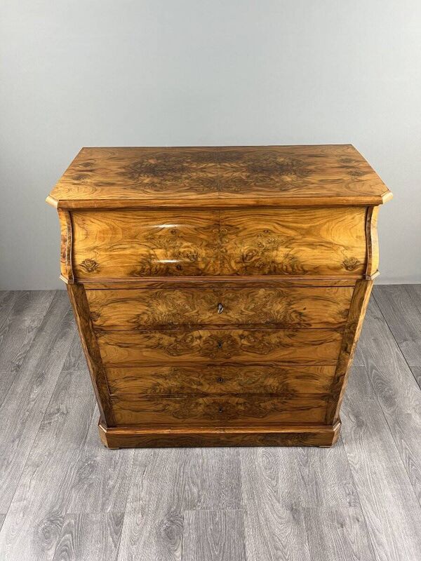 Commode de toilette en noyer, XIXe siècle