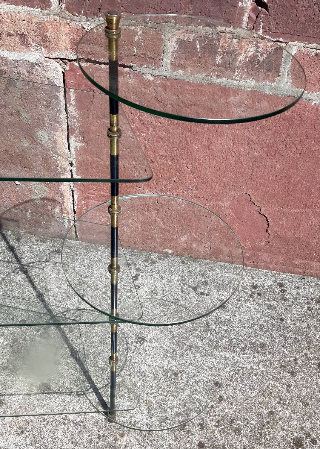 Glass display case (or counter). (1950s/60s)