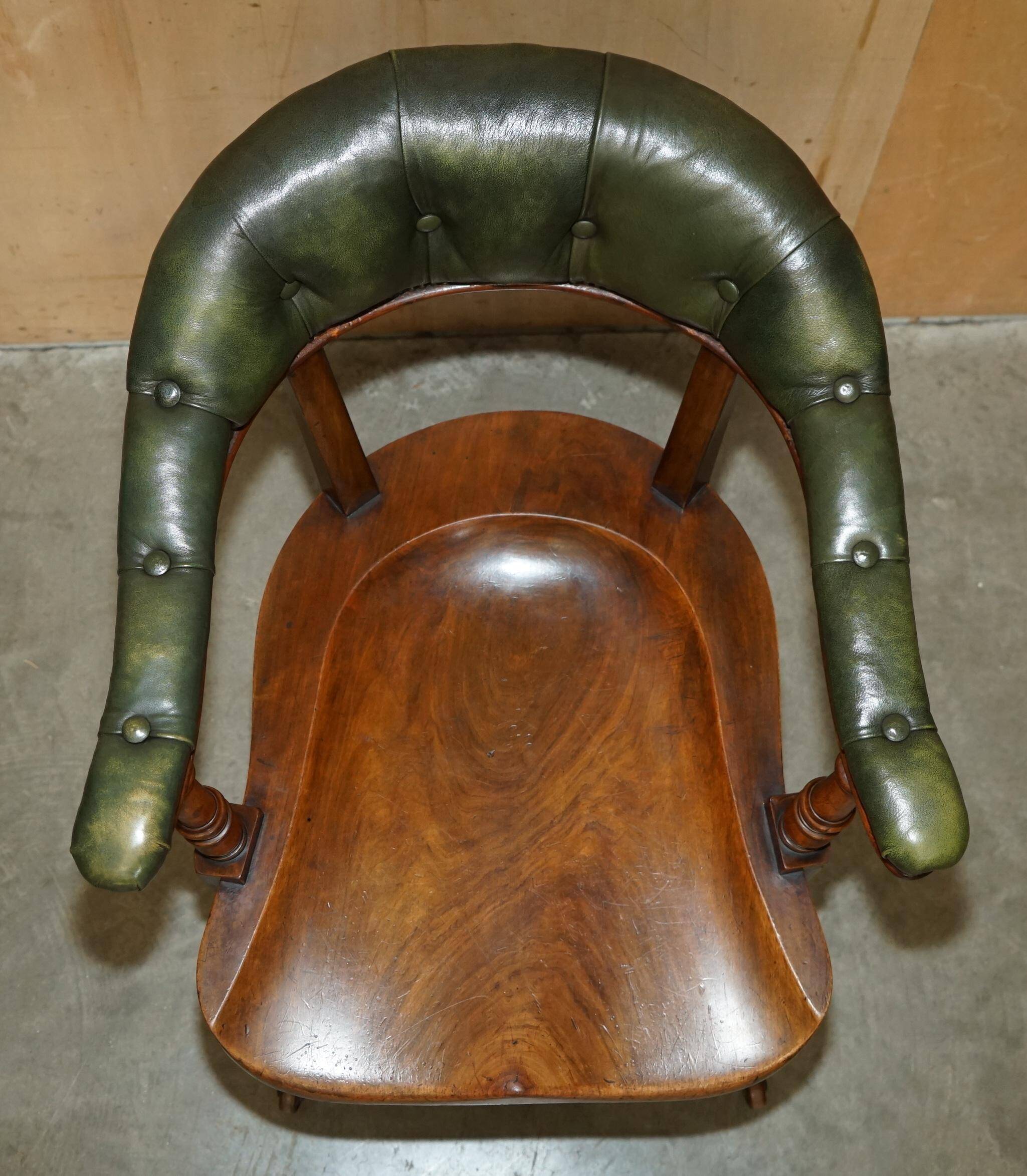 Victorian captain's chair in mahogany and leather