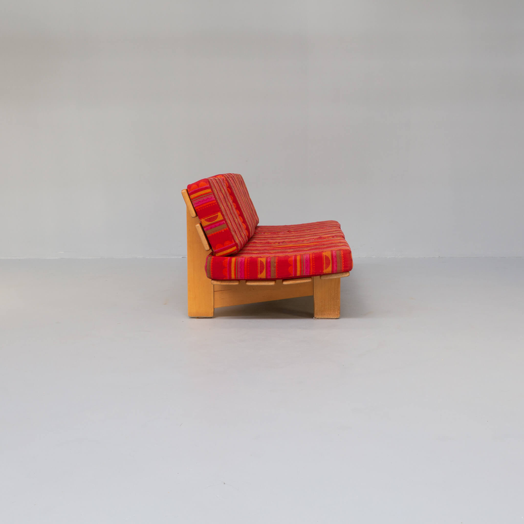 80s low three seat slatted bench / sofa