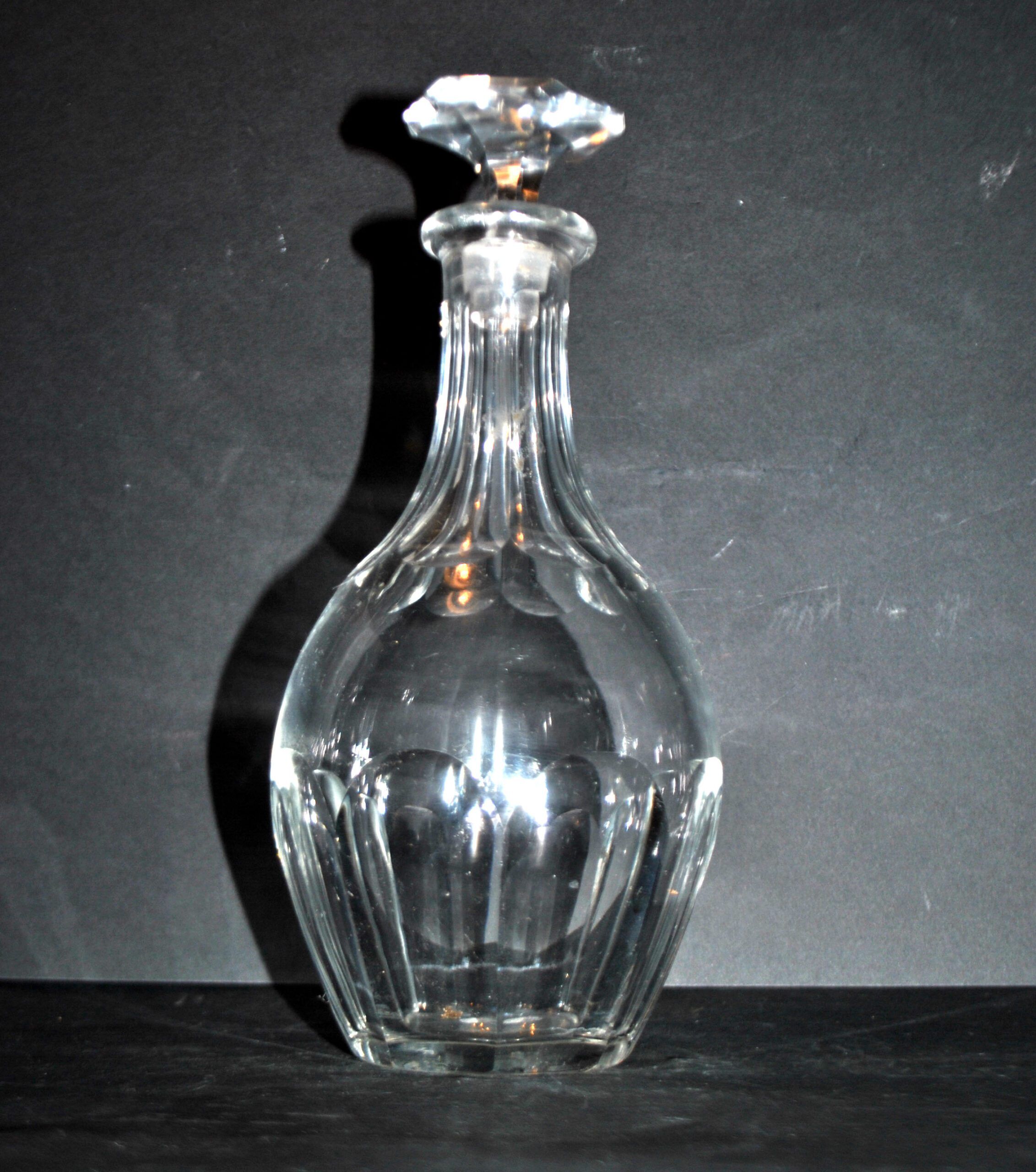 Antique Malmaison Harcourt flat-cut crystal decanter 21cm