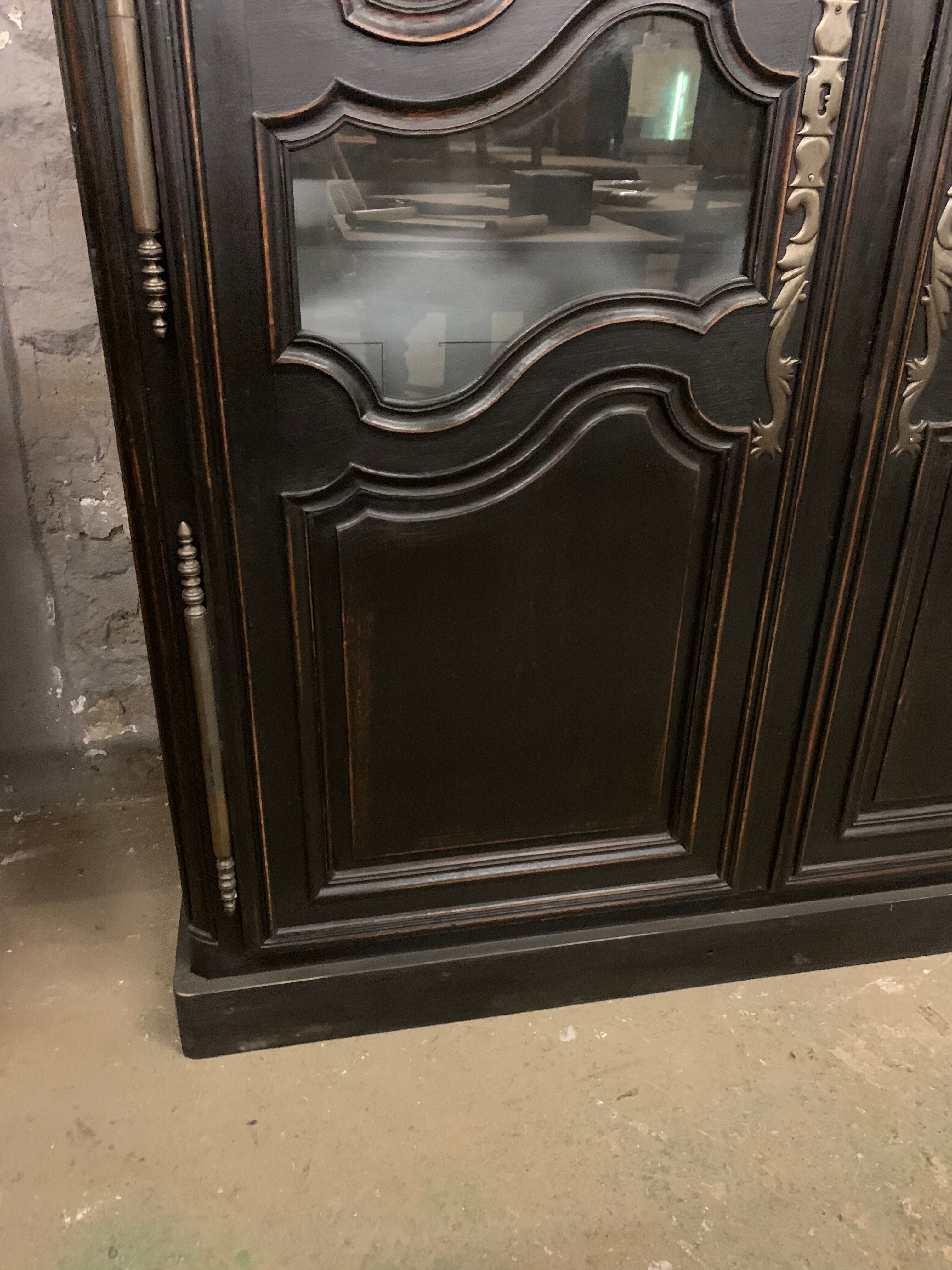 Old library in oak 19th